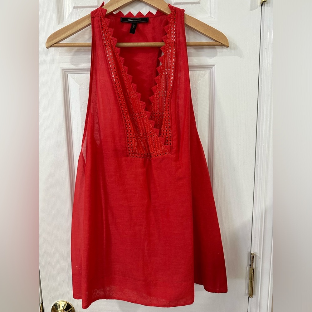 BCBG top